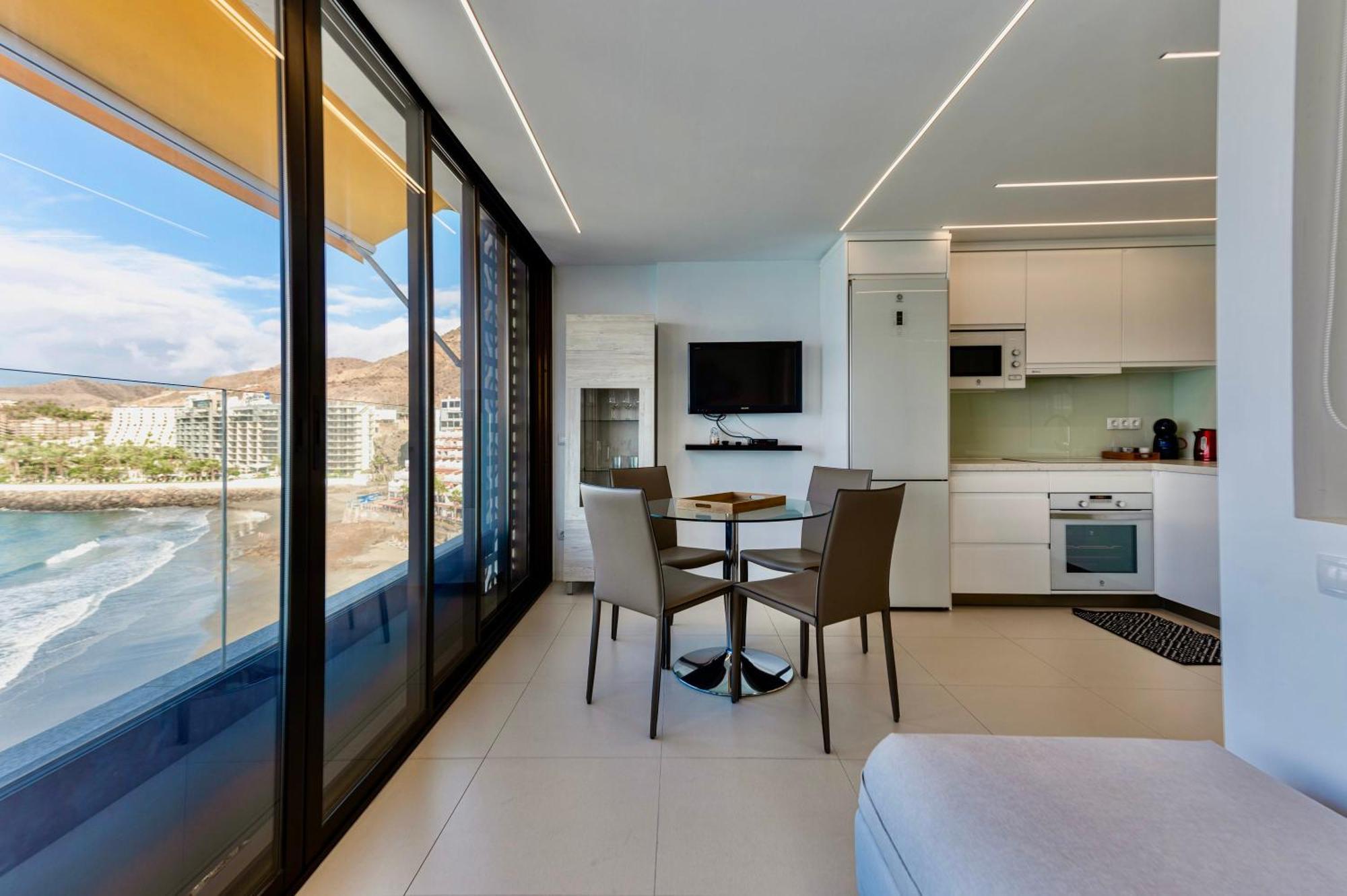 Brand New - Glass Apt - Ocean Views Patalavaca Exterior photo